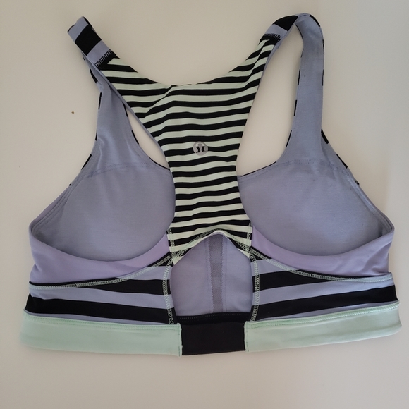 Lululemon workout bra - Picture 2 of 2